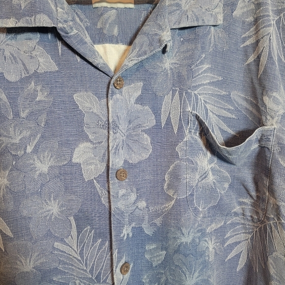 ​Tommy Bahama Disney Parks Mickey Mouse 100% Silk Hawaiian XXL Vacation Resort - Picture 3 of 12